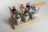 Schnapsbrettl ( Maurerkelle ), mit 6 Schnapspfeifen,